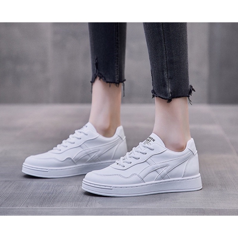 (มาใหม่) MARIAN รองเท้าผ้าใบผู้หญิง เปิดส้น 4ซม. NO.A0244 พร้อมส่ง
