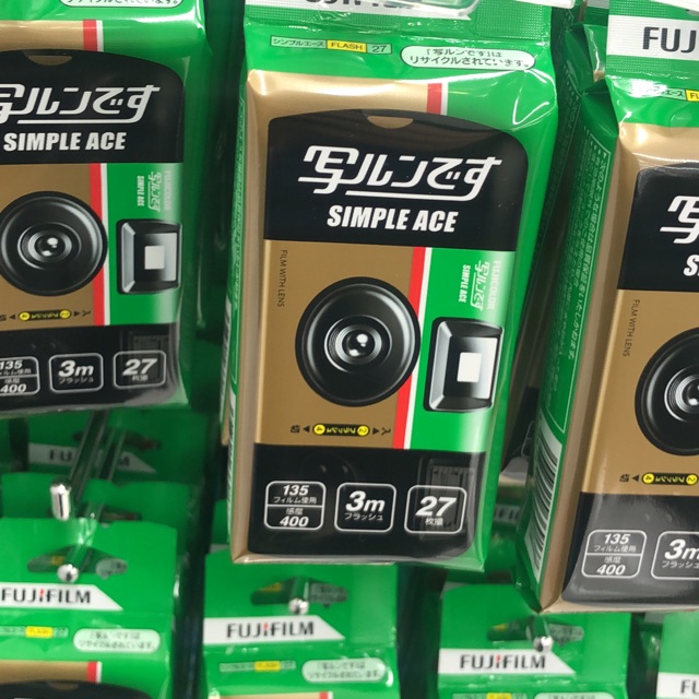 กล้องฟิล์มใช้แล้วทิ้ง  Fujifilm Simple Ace 400