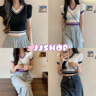 JJ Shop​💜​พร้อมส่ง  เสื้อครอปไหมพรมแขนสั้น คอวีผ้าร่องใส่สบายน่ารักเกาหลีเกาหลี "28056" -C