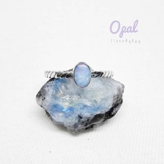 แหวนเงินแท้พลอยโอปอล Natural Opal Silver Ring