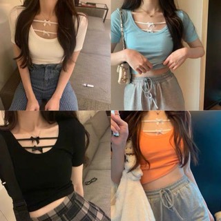 Kiss.shop🌟พร้อมส่ง🌟เสื้อครอปแขนสั้นสีพื้น สีสันสดใส ครอปแต่งเชือกไขว้หน้า (39082)
