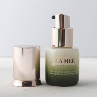 LA MER ผลิตภัณฑ์ใหม่ ลึกลับ รีแพร์ เอสเซ้นส์ มิลค์ 15 มล. โลชั่นบำรุงผิวให้ความชุ่มชื้นตัวอย่าง.