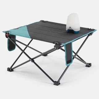 QUECHUA โต๊ะพับได้ โต๊ะแคมป์ปิ้ง ทรงเตี้ย รุ่น LOW FOLDING TABLE MH100 กะทัดรัด น้ำหนักเบา พกพาสะดวก แข็งแรง กางง่าย