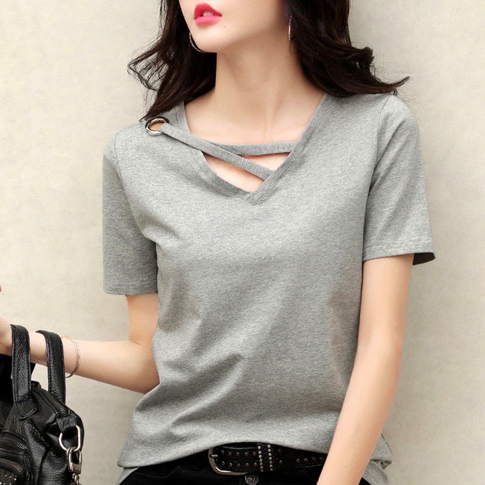 เสื้อยืดคอวี ผ้านุ่ม มีไขว้ที่คอแต่งเก๋ๆ สไตล์เกาหลี #E01