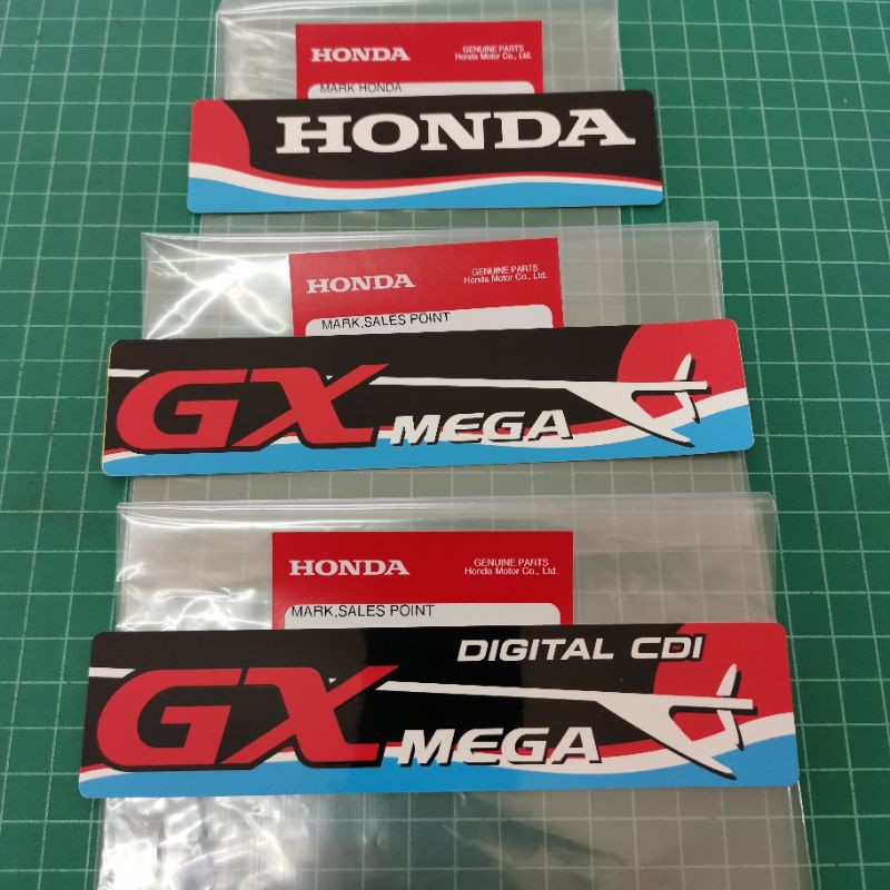 ลดราคา สติ๊กเกอร์ ยี่ห้อ ฮอนด้า แท้ เบิกศูนย์ 100% ติดบริเวณถังน้ำมัน Honda GX #ค้นหาเพิ่มเติม ประกับข้อเหวี่ยง อะไหล่แท้คูโบต้า เฟืองดอกจอก อะไหล่ รถเกี่ยว ชุดไฟหน้า คูโบต้า ไฟท้าย