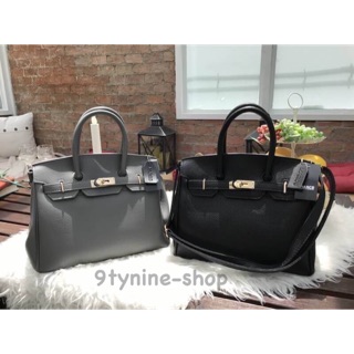 [ของแท้] MARCS LEATHER PADLOCK HANDBAG  กระเป๋าถือหรือสะพายหนังแกะสังเคราะห์นิ่มสวยหรูอยู่ทรงสไตล์ Birkin