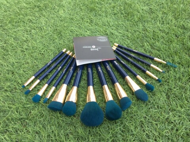 ชุดแปรงแต่งหน้าคลาสสิก 15 ชิ้น Jessup Colourful Set 15PCS - รูปที่ 3