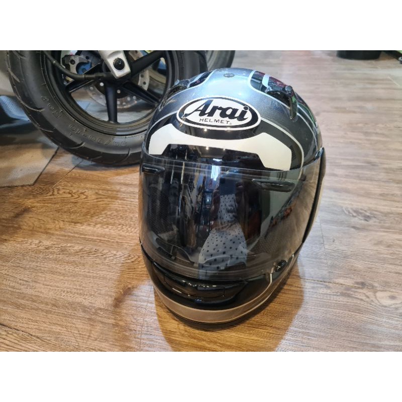 Arai astro iQ หมวกกันน็อคแท้ มือสอง