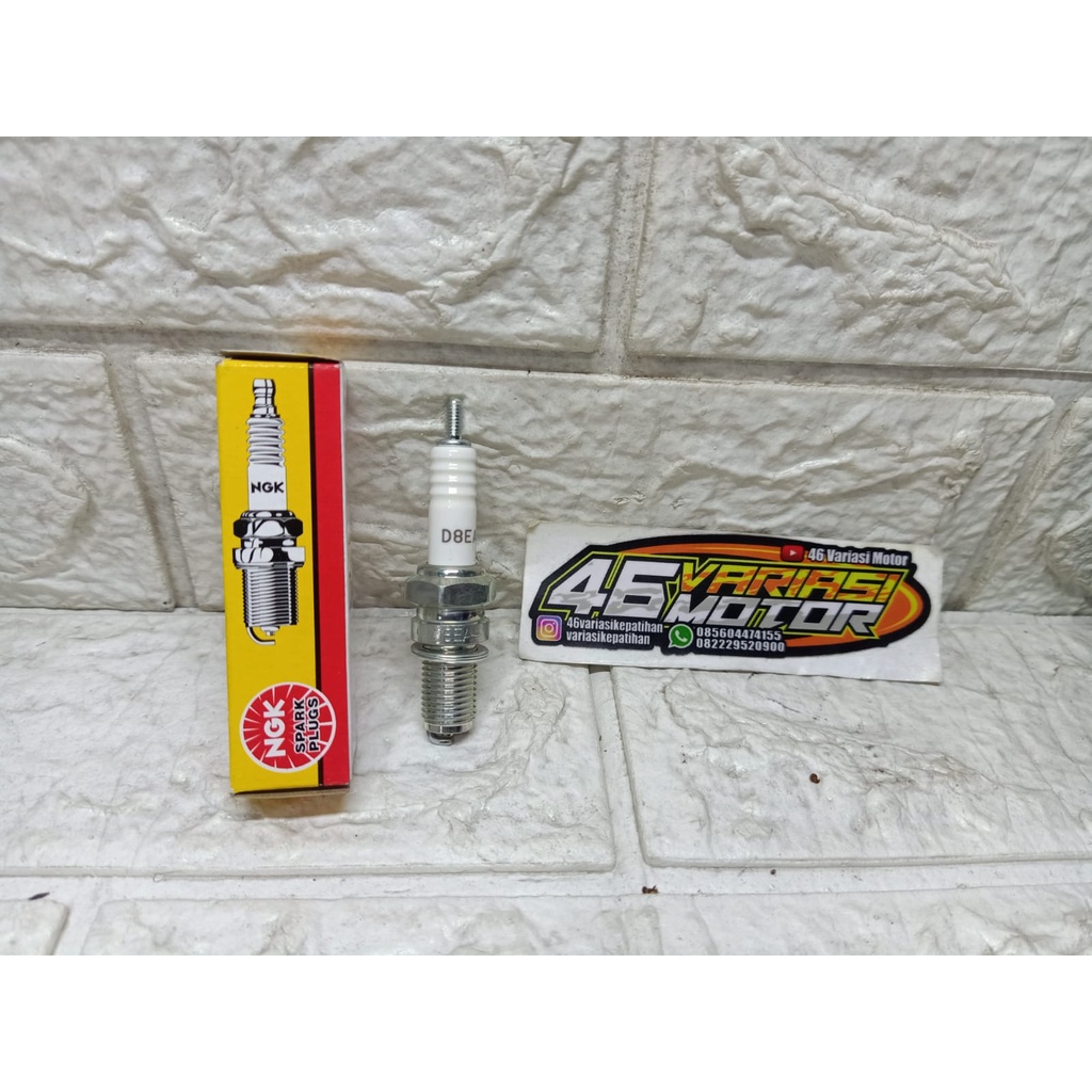 NGK SPARK PLUG D8EA หัวเทียนมอเตอร์ไซค์
