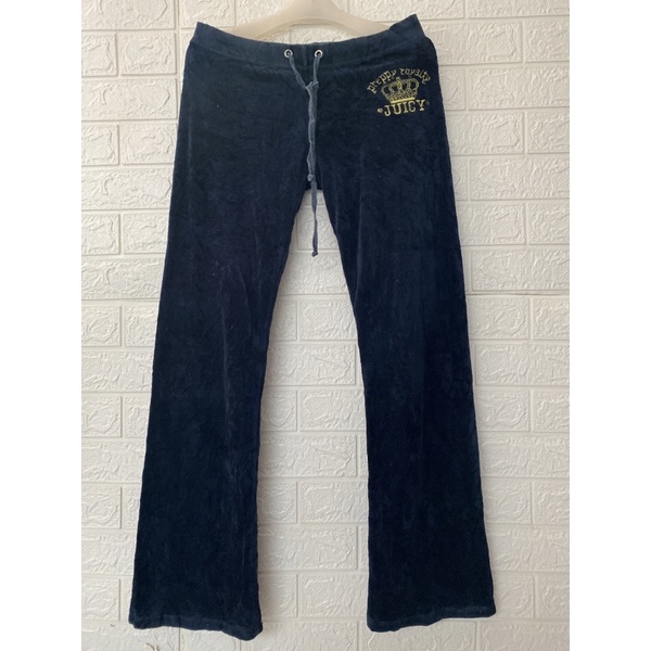 เสื้อสเวตเตอร์ Juicy couture เสื้อผ้าที่สอง