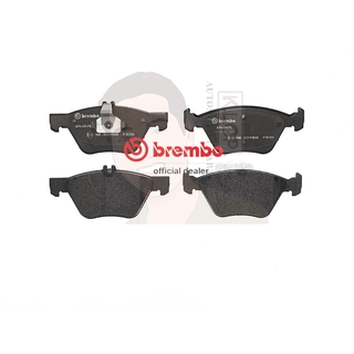 P50 026B ผ้าเบรก-F-แท้ BREMBO รุ่น Black : BENZ E-Class (W210) 240 280 320 97-01 การันตีคุณภาพมาตรฐานโดย " เครอป อะไ...