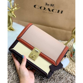 COACH HUTTON SHOULDER BAG//CROSSBODY BAG ((92308))