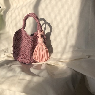 กระเป๋าถักโครเชต์ crochet bag สีชมพูกะปิ ไหมทีเชิ้ต