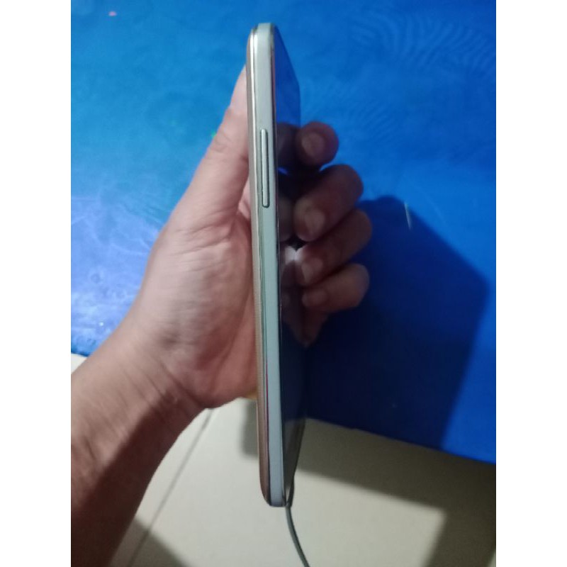 samsung galaxy j2prime