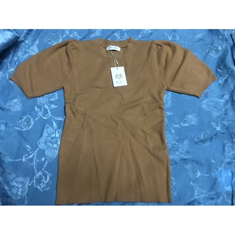 เสื้อไหมพรมนิ่มละลาย ป้าย AS•Studio มือหนึ่ง