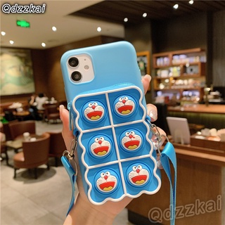 เคสโทรศัพท์ซิลิโคน TPU แบบนิ่ม ลายการ์ตูนโดเรม่อน มีกระเป๋าสตางค์ สําหรับ Samsung Galaxy J2 J5 J7 Prime J3 J5 J7 Pro J3 J7 2016 J3 J7 2015 J4 J6 Plus A6 A8 Plus J8 2018