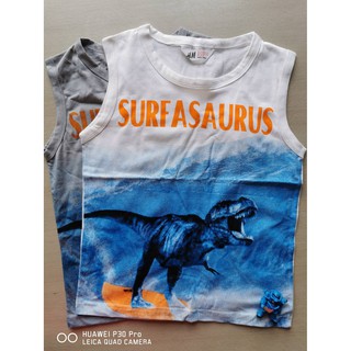 เสื้อกล้ามสกรีนลายไดโนเสาร์ SURFASAURUS สีขาว สีเทา size ค่อนข้างใหญ่