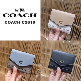 กระเป๋าสตางค์ COACH C2619 WYN SMALL WALLET IN COLORBLOCK