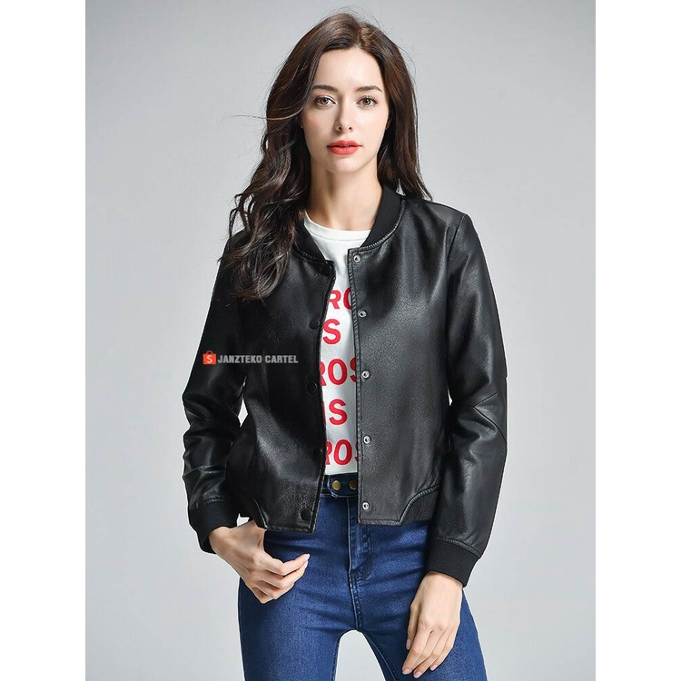 JNK x YUI - ผู้หญิง Bomber Jacket Casual ปุ่ม Biker รถจักรยานยนต์กึ่งสังเคราะห์หนังวัสดุ Viena เกรด 