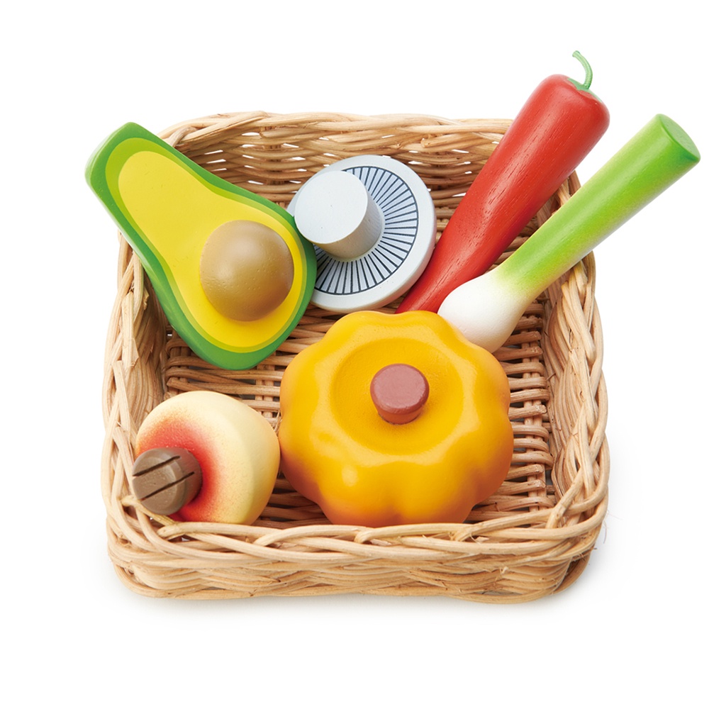 Tender Leaf Toys ของเล่นไม้ ของเล่นบทบาทสมมติ ชุดทำอาหาร ตะกร้าหวายผัก Veggie Basket