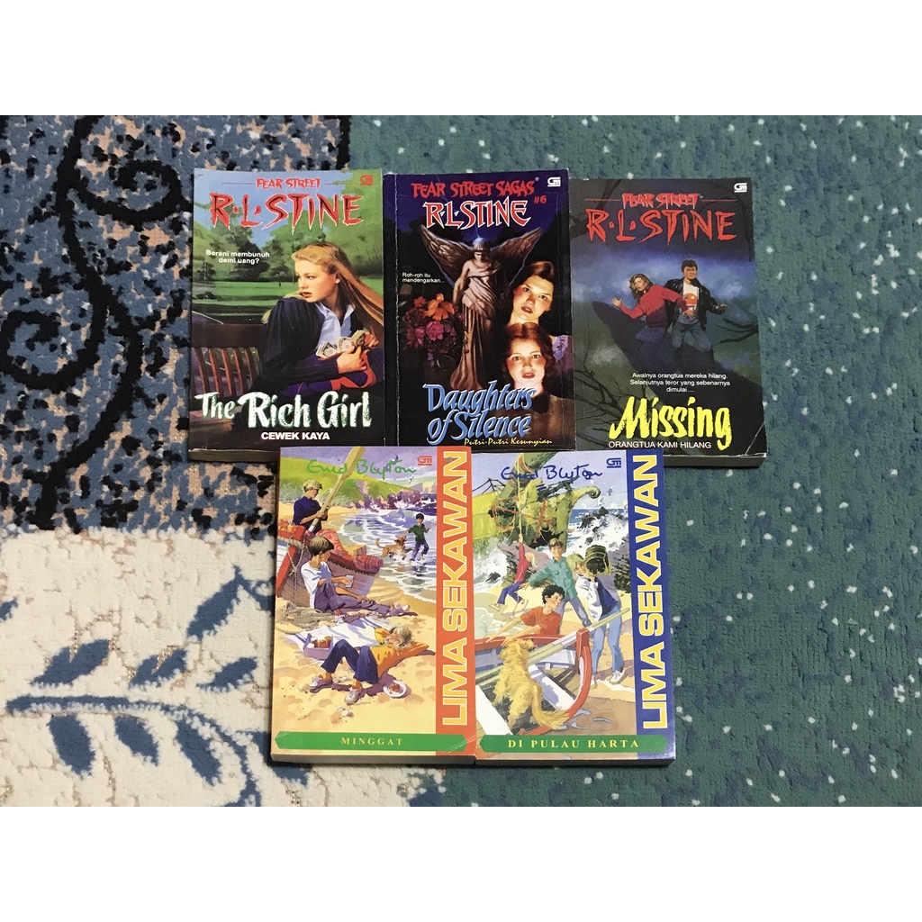 PRELOVED Second Book Novel Five Friends Enid Blyton & Fear Street RL Stine Smooth Condition