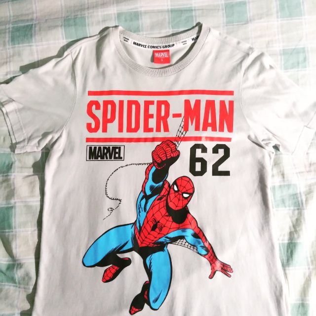 เสื้อลาย spiderman ไซส์ S มือสอง ลิขสิทธิ์เเท้จากmarvel
