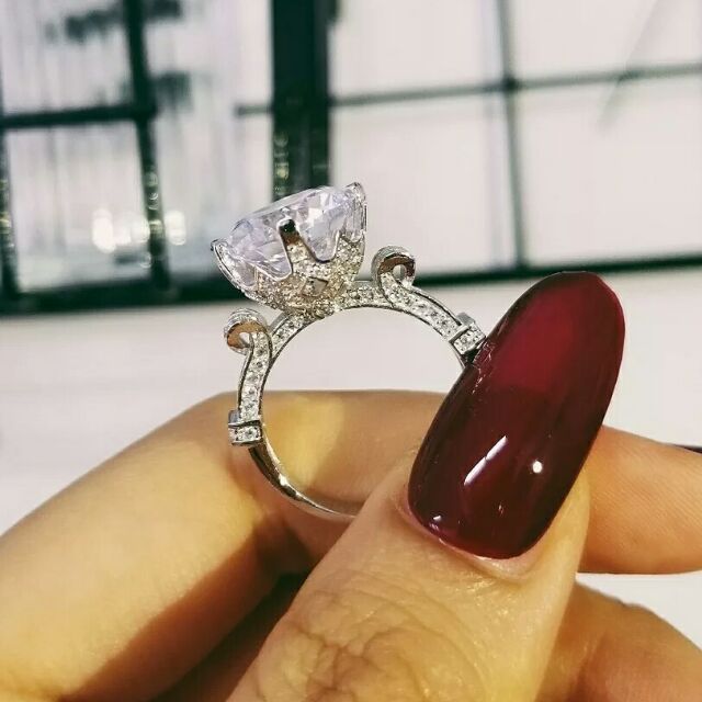 แหวนเพชรCz เกรดAAA 3.6ct.