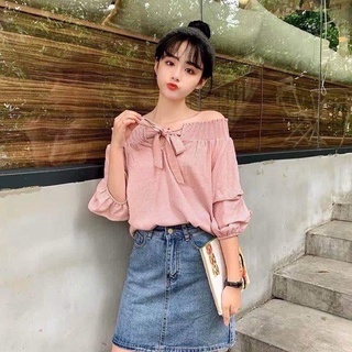 RSNL Trendy💗พร้อมส่ง💗ins 2021newแฟชั่นสาวหวานเกาหลีเสื้อแฟชั่นเปิดไหล่ผูกโบว์ด้านหน้า น่ารักๆ ฟ้า ชมพู