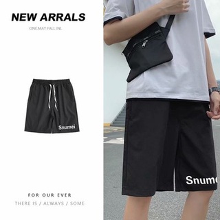 NIT กางเกงขาสั้นผู้ชาย Cropped Shorts กางเกงขาสั้นกีฬา Summer Trend Mens Fashion Casual Shorts Student Black เข็มขัดยางยืดอเนกประสงค์และสะดวกสบาย 4 สีให้เลือก