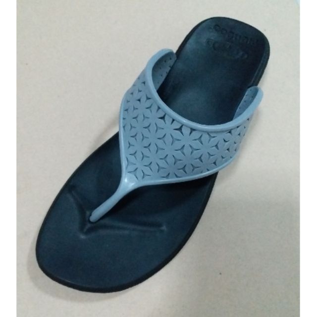 รองเท้า Monobo Monika5.2