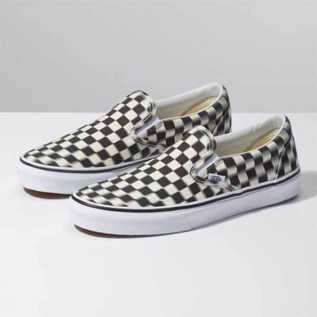 vans old skool checkerboard blur