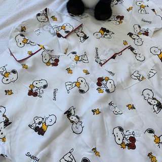 ชุดนอนลาย Snoopy 🐶🏡แขนสั้น-ขาสั้น