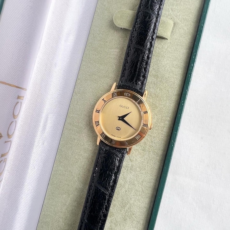 ⌚นาฬิกาข้อมือผู้หญิง Gucci 3000L 💓 พร้อมกล่องแท้ นาฬิกามือสอง