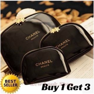 จาก​ Counter VIP Gift​ ​แท้​  Chanel Snowflake Cosmetic Pouch Value Set (แพ็คสุดคุ้ม! ล๊อตนี้ ซื้อ 1 ได้3