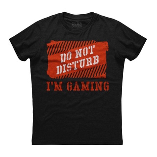 เสื้อยืดวินเทจเสื้อยืดแขนสั้น พิมพ์ลาย Do Not Disturb Im Gaming สีดํา สไตล์คลาสสิก สําหรับผู้ชาย 782737S-5XL