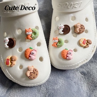 【 Cute Deco 】อาหารสัตว์น่ารัก (5 แบบ) คุกกี้หมี / กระต่ายแครอท Charm ปุ่ม Crocs / น่ารัก Jibbitz Croc รองเท้า DIY / วัสดุเรซิน Charm สําหรับ DIY