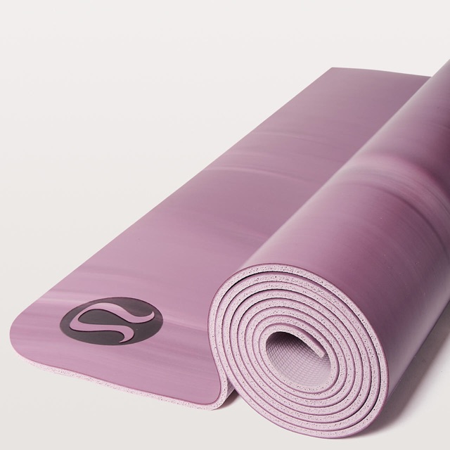 เสื่อโยคะ lululemon รุ่น the revisible mat