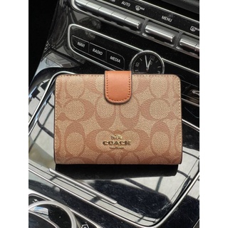 📮@1,190.-🔥🔥END OF SEASON SALE 7 % +📍(ส่งฟรี EMS)🔥🔥💯COACH MEDIUM CORNER ZIP WALLET