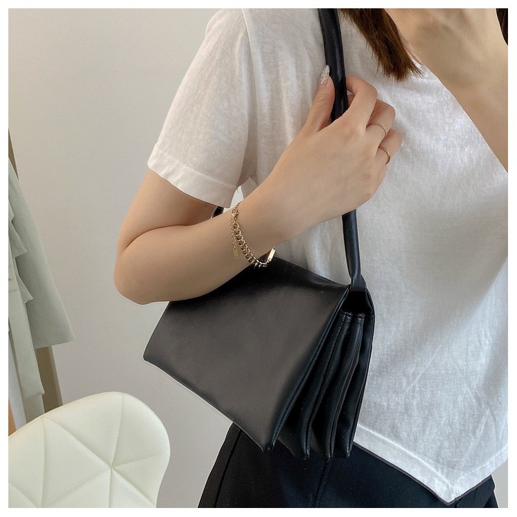 ✅ พร้อมส่ง ในไทย ถูกที่สุด ✅ กรอกโค้ดHS11WWลดเพิ่มทันที🔥 One-shoulder armpit bag-กระเป๋าสะพายข้างรุ่นใหม่,