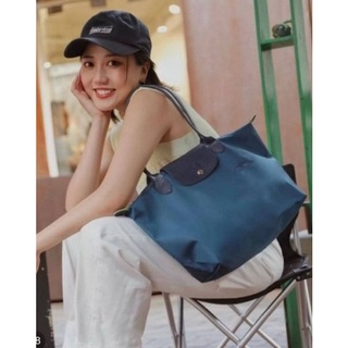 @1,580.-(Size S หูยาว)🔥🔥New Modern On Sale ลด 7 % + 📍(แถมพวงกุญแจ)🔥🔥💯LONGCHAMP LE PLIAGE GREENShoulder bag S