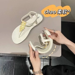 รอเท้าแตะรัดส้น หูหนีบ ลายพีระมิด สไตล์เกาหลี มี3สี สวยๆ 058