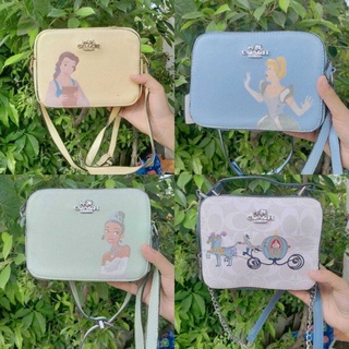 NN / กระเป๋า กระเป๋าสะพาย มีหลายสี กระเป๋าดิสนี่