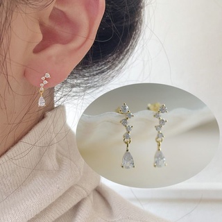 ต่างหูหยดน้ำคริสตัล •  Drop Earrings