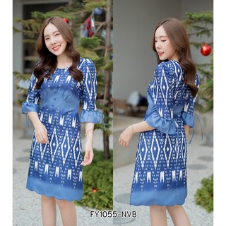 (L,XL) ขุดเดรสสั้นคอเหลี่ยม พิมพ์กราฟฟิกลายไทย สีกรม IFY1055