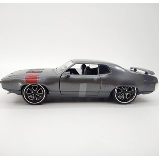 รถโมเดล 1972 PLYMOUTH GTX ออกแบบสวย Jada 30530 ประตูรถ หน้ารถ หลังรถเปิดได้จริง 1:24