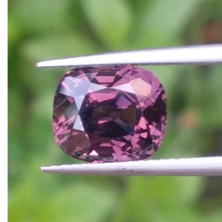 สปิเนล พม่า (Spinel 尖晶石 Myanmar) 3.67 กะรัต (Cts.克拉) VVS ดิบ Unheated 未加热的