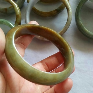 กำไลหยกจากพม่า(jadeite A)100%