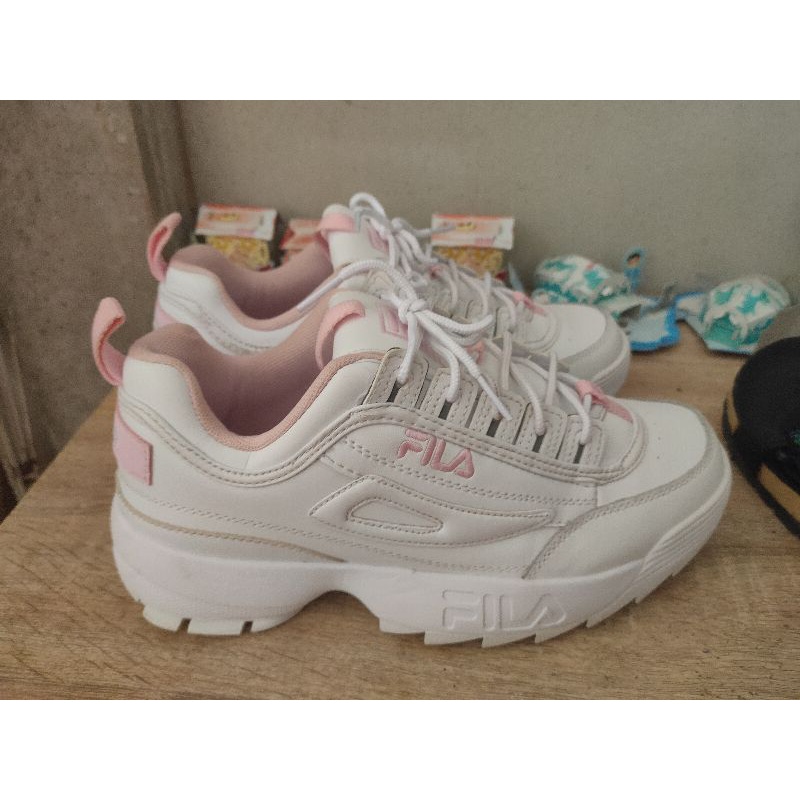 FILA รองเท้าผ้าใบผู้หญิง ของแท้
