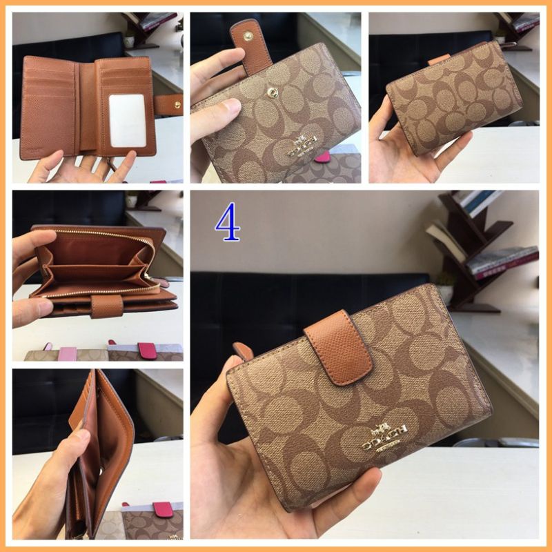 กระเป๋าสตางค์ผู้หญิง Coach สีน้ำตาล