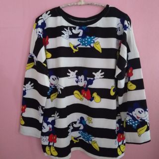 เสื้อโอเวอร์ไซต์ พิมพ์ลายในตัว ลายน่ารักมาก